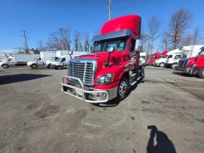 2019 FREIGHTLINER/MERCEDES CASCADIA 125feae121809c6ec858d08dbc80d0f6beb