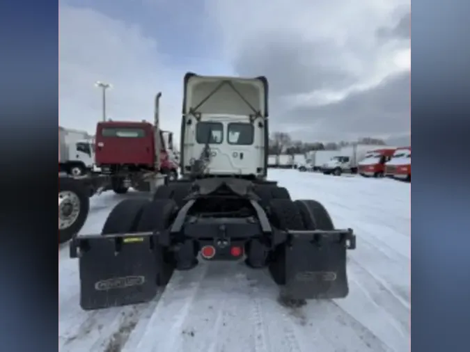 2019 FREIGHTLINER/MERCEDES CASCADIA 125