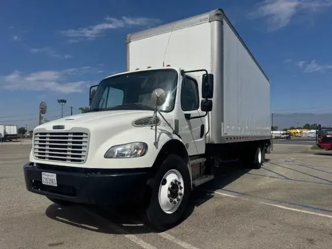 2021 Freightliner Business Class M2 106