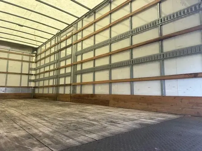 2020 Freightliner Business Class M2 106