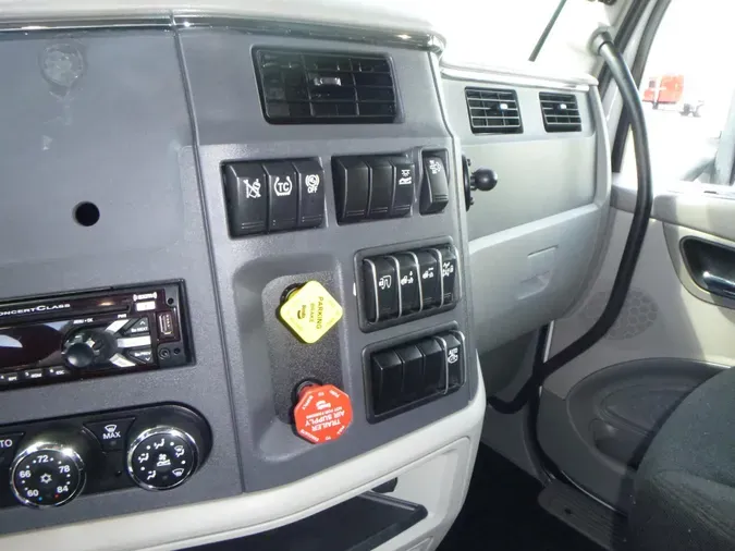 2021 Peterbilt 579