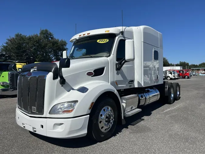 2022 Peterbilt 579