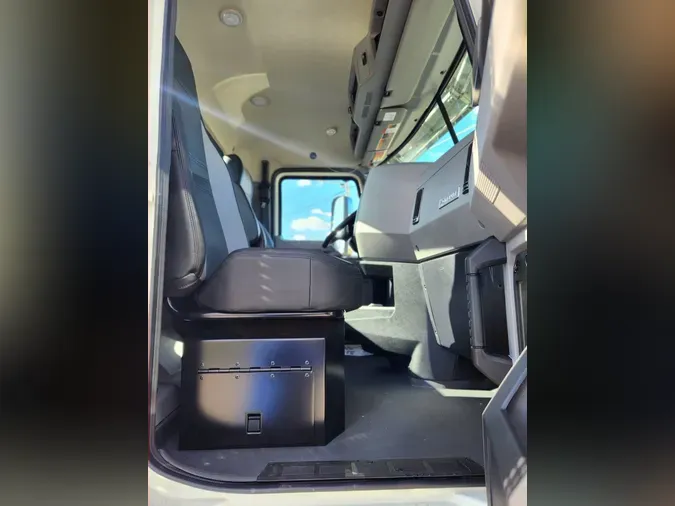 2026 MACK GRANITE 64BR