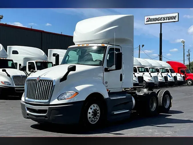 2021 INT LT625 6x4