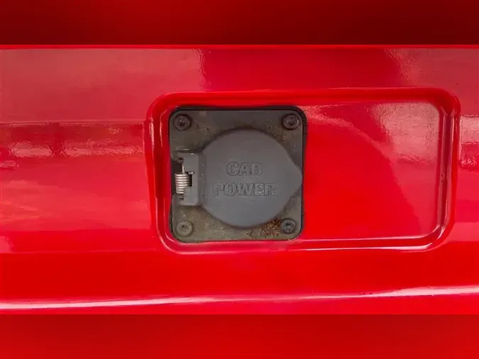 2020 VOLVO VNL860