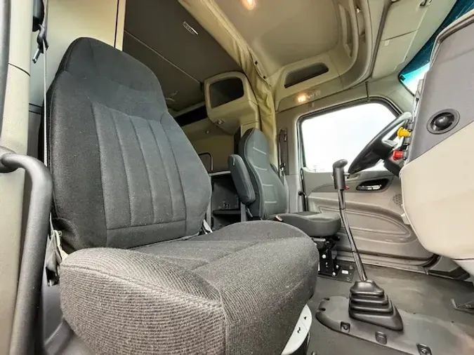 2019 PETERBILT 579
