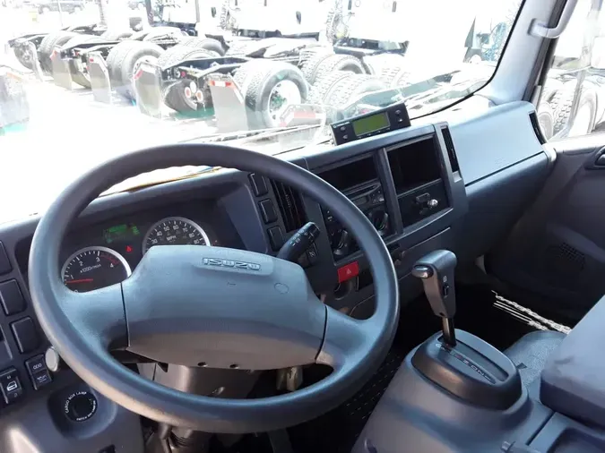 2018 ISUZU NPR