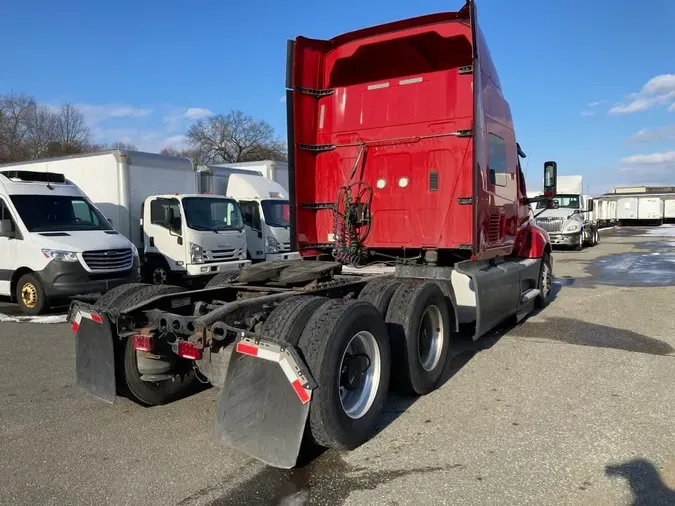 2020 NAVISTAR INTERNATIONAL LT625 SLPR CAB