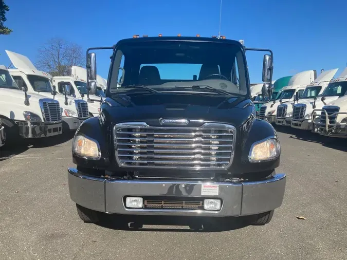 2019 FREIGHTLINER/MERCEDES M2 106
