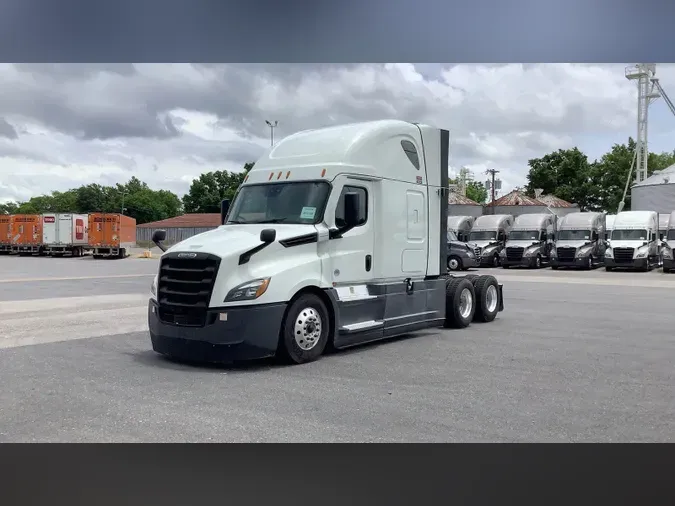2021 Freightliner Cascadia