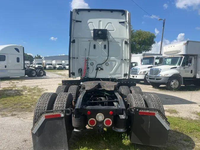 2019 FREIGHTLINER/MERCEDES NEW CASCADIA PX12664