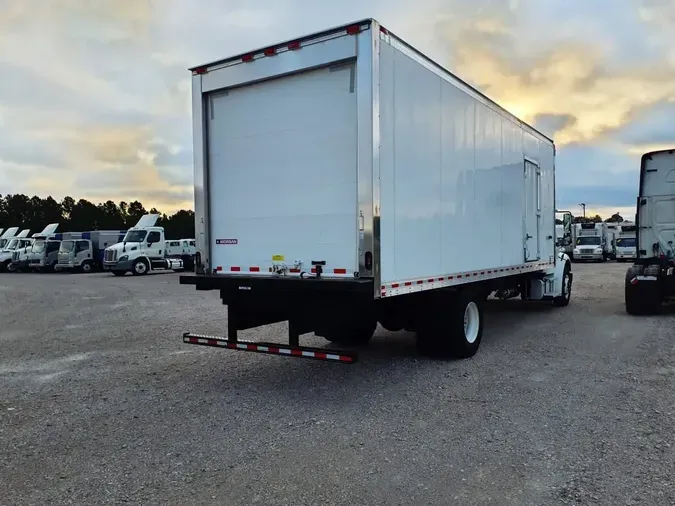 2020 FREIGHTLINER M2 106
