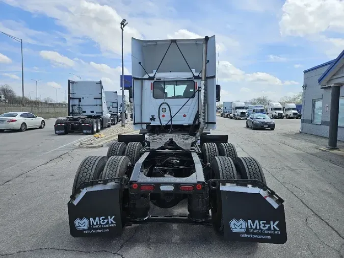 2019 MACK AN64T