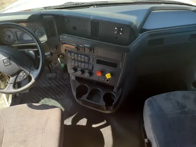 2020 NAVISTAR INTERNATIONAL LT625 SLPR CABfed2b11bea8ade7066b49455cd2bd335