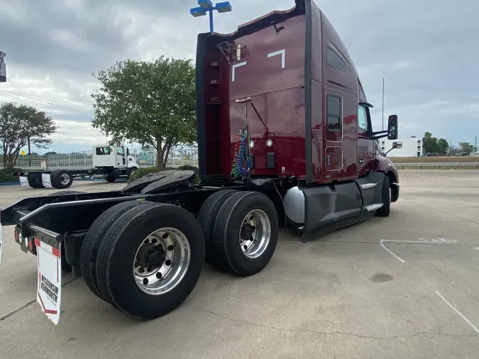 2021 Kenworth T680