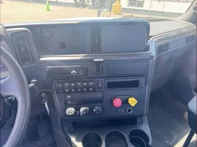 2019 International LT625fed4f5e322fccad78bc82afee72c6520