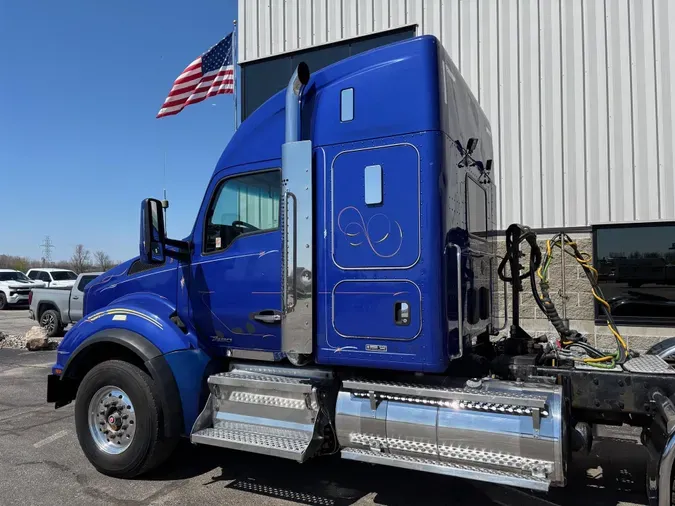 2015 Kenworth T880fed7f373457c27988d843d9a1c831f60