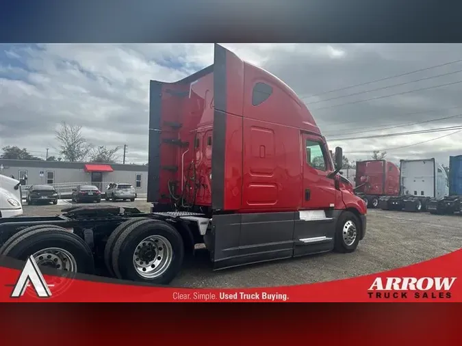 2021 FREIGHTLINER CA126