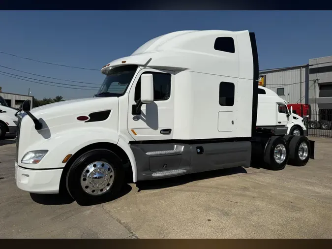 2022 Peterbilt 579