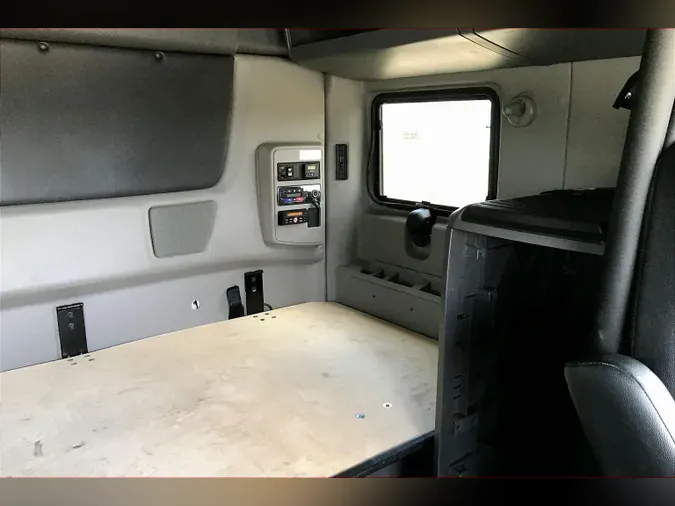 2020 INT LT625 6x4