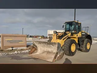 2015 Komatsu WA380-7