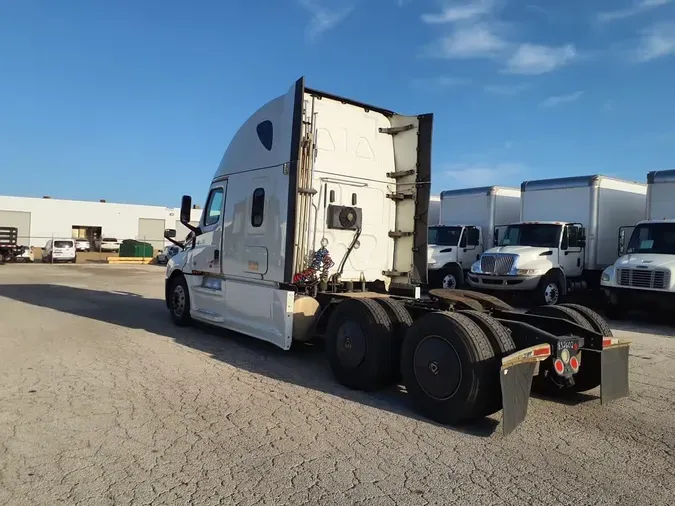 2019 FREIGHTLINER NEW CASCADIA PX12664