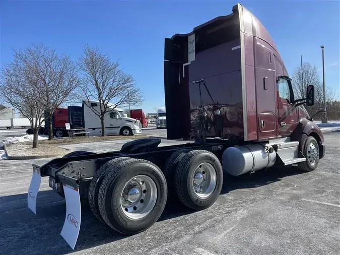 2021 KENWORTH T680