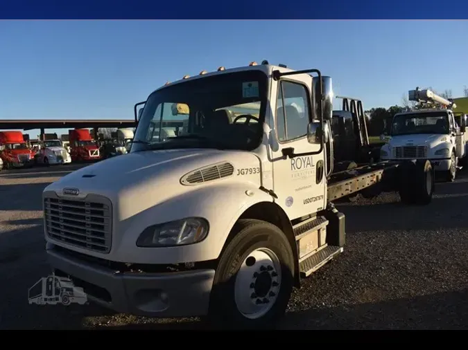 2017 FREIGHTLINER BUSINESS CLASS M2 106