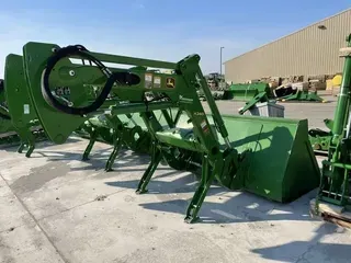 2016 John Deere H240