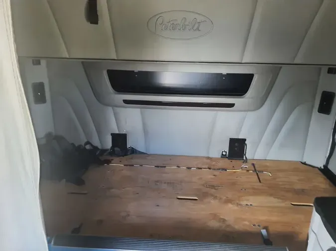 2021 PETERBILT 579fef510b0d77cb610e81808c7cb043c6d