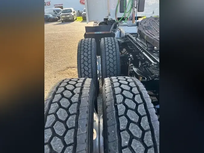 2022 Peterbilt 579