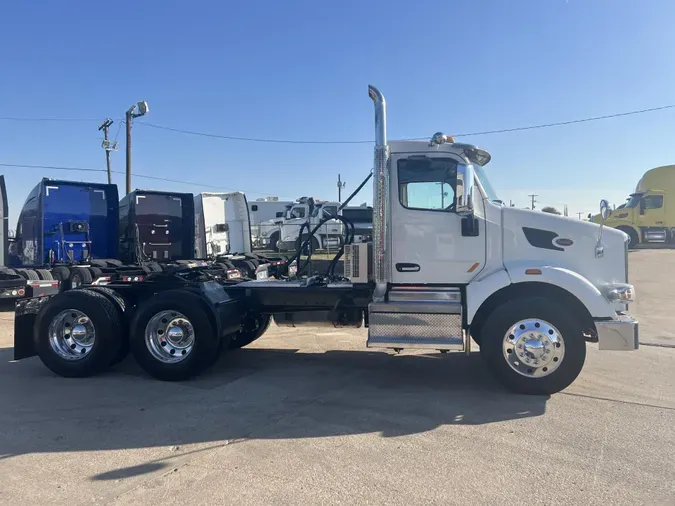 2020 Peterbilt 567