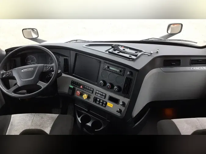 2021 Freightliner Cascadia