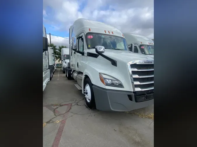 2019 FREIGHTLINER/MERCEDES NEW CASCADIA PX12664ff0993690b9d4971f74f5f7c927be812