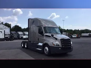 2025 Freightliner Cascadia 126