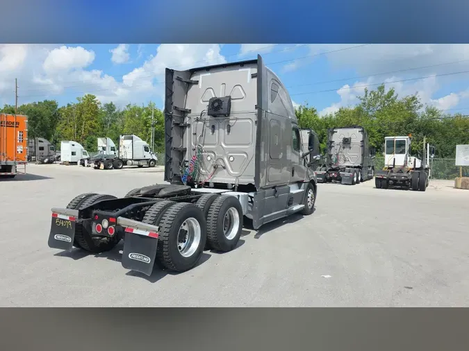 2023 Freightliner Cascadia 126ff0e3c5056c29003481e4b37533b97fd