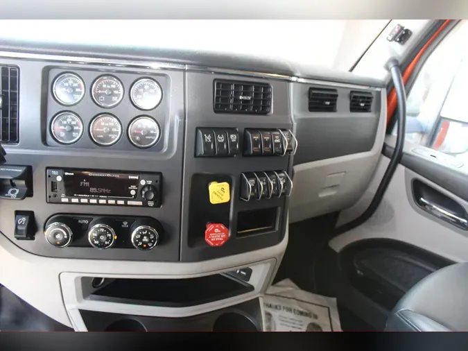 2023 Peterbilt 579ff10b35b933dbde7ad55eda740865751