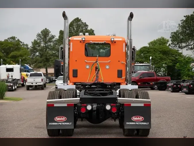 2025 PETERBILT 589