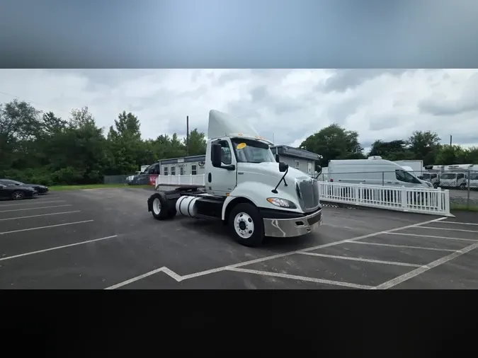 2020 NAVISTAR INTERNATIONAL RH613 DAYCAB S/A