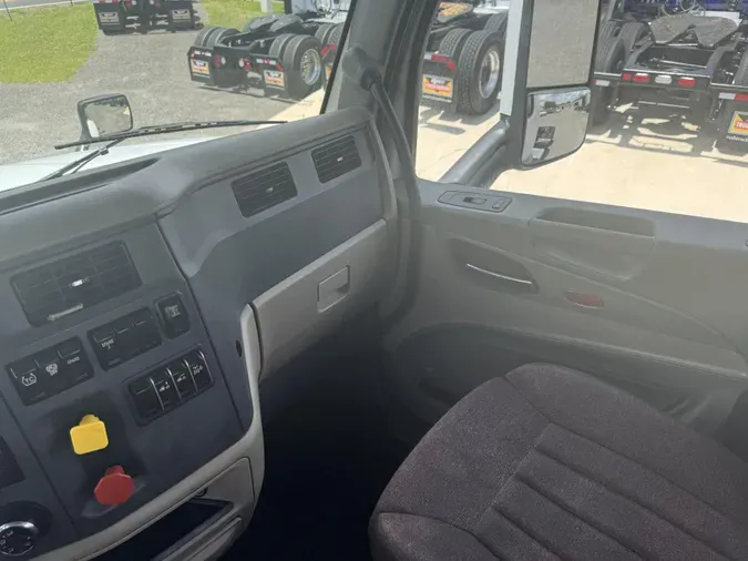 2020 Peterbilt 579