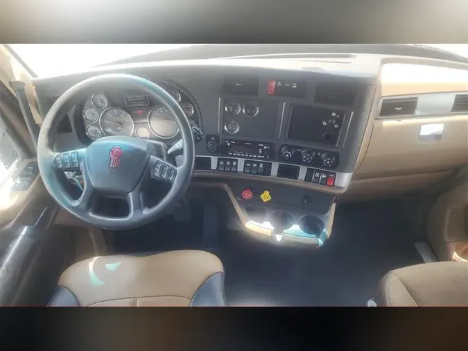 2021 KENWORTH T680