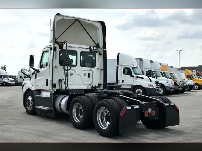 2019 FRG CASCADIA