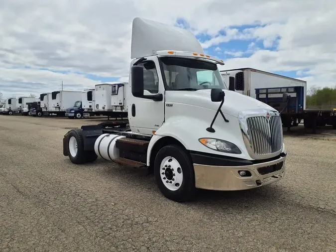 2019 NAVISTAR INTERNATIONAL RH613 DAYCAB S/Aff2a729fa53d8e0094d9015cf68fbacb