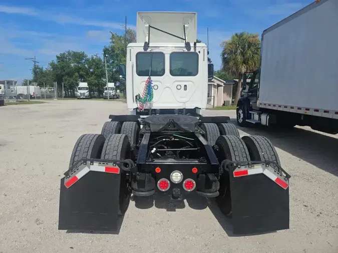 2018 FREIGHTLINER NEW CASCADIA PX12664