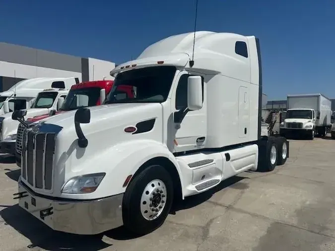 2022 Peterbilt 579
