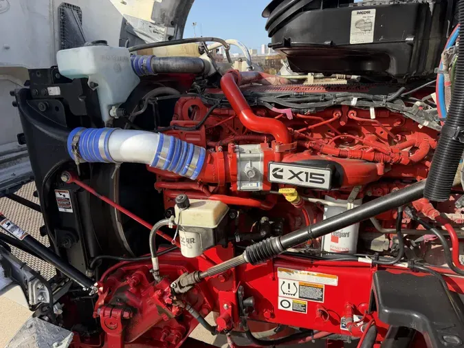 2024 Peterbilt 567ff2e29bfac76b6bcea6eb1ff737a0090