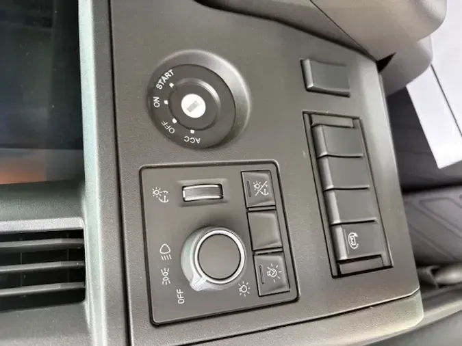 2026 VOLVO TRUCK VNL64TV04