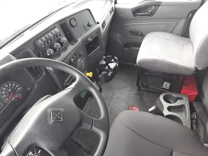 2020 NAVISTAR INTERNATIONAL MV607 (4X2)