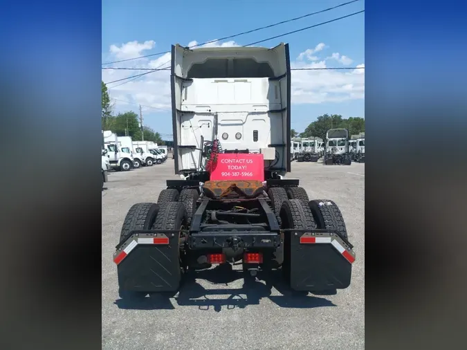 2019 NAVISTAR INTERNATIONAL LT625 SLPR CAB
