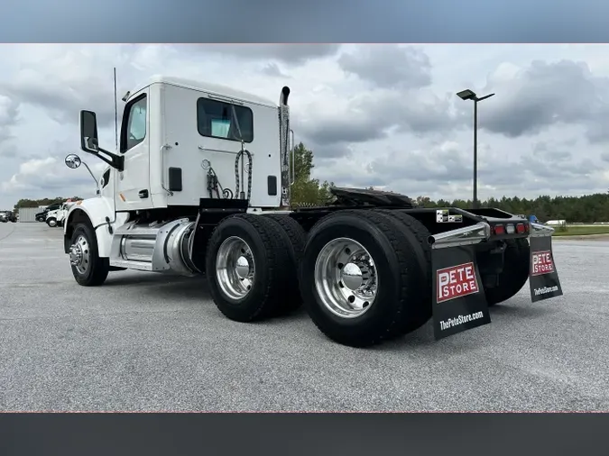 2020 Peterbilt 567